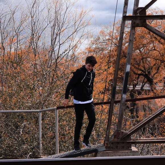 Meet your Posher, Daniel - Picture 1 of 1